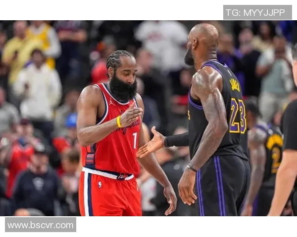 今日NBA热点:詹姆斯领衔湖人胜勇士,哈登交易传闻再起,字母哥状态火热 今日NBA热点:詹姆斯领衔湖人胜勇士,哈登交易传闻再起,字母哥状态火热